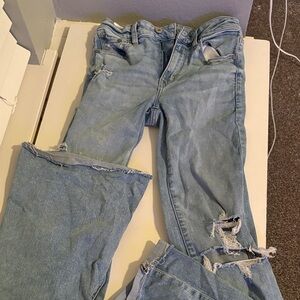American Eagle Outfitters Light Blue Boyfriend Jeans